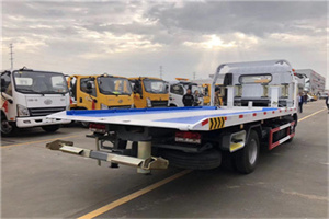 环汽车救援补胎